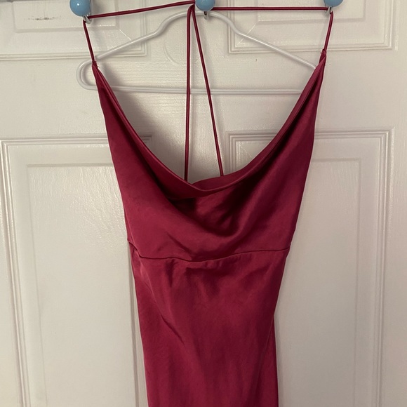 Princess Polly LIONESS Silk slit dress - Picture 7 of 16